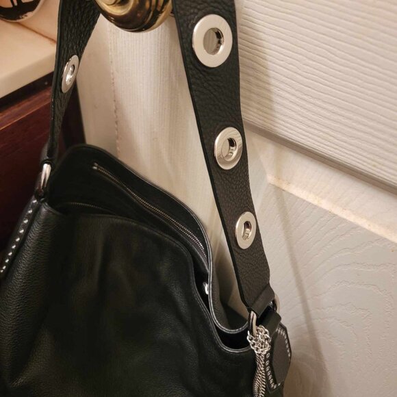 Michael Kors Brooklyn Large Shoulder Bag - Picture 3 of 9